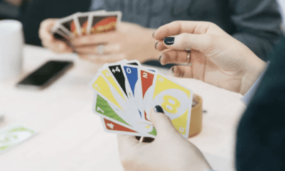 Advantages and Disadvantages of Playing Poker Online