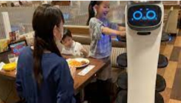 Why You Need To Buy Delivery Robot For Restaurant