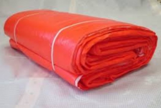What is an insulated tarp?