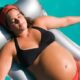 Pros and Cons of Tanning While Pregnant
